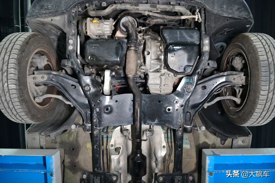 美系和德系哪个底盘更好,日系车底盘与德系车底盘区别