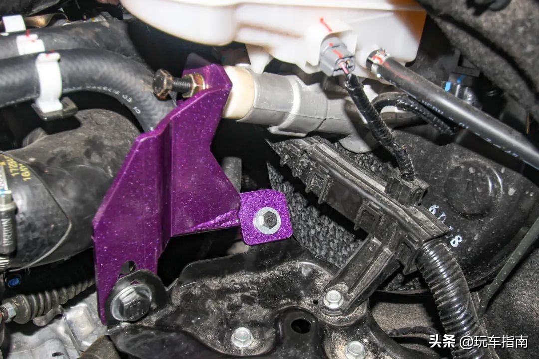 最新本田十代思域两厢车,本田思域十代提升动力改哪些