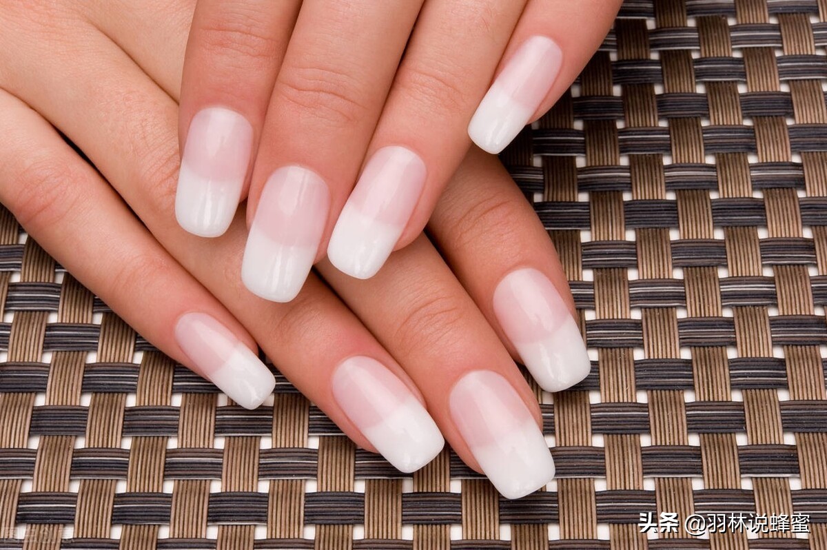 自己的指甲应该做哪种美甲,美甲做到几点可以让指甲完美