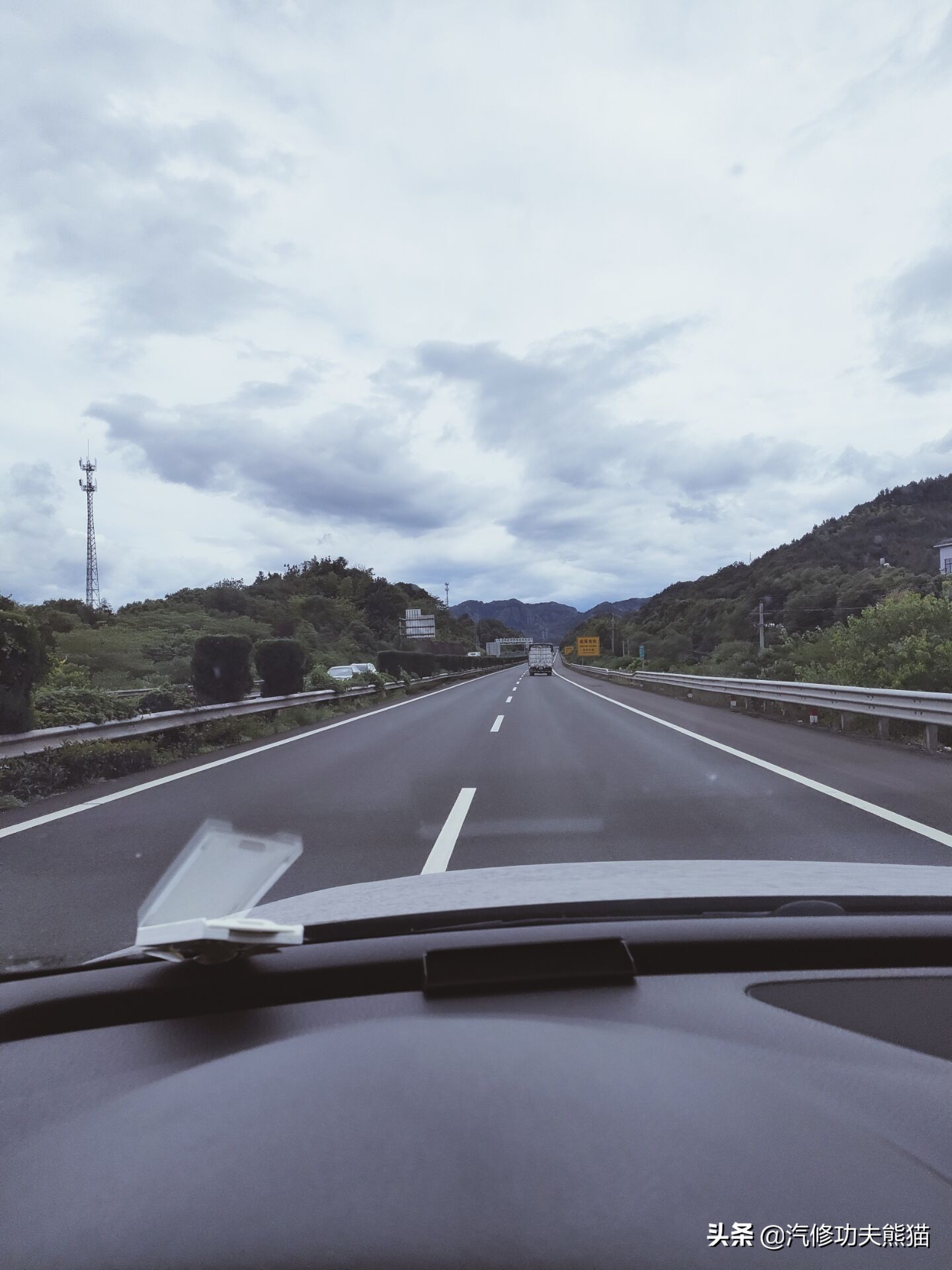 新款大众途锐烧机油吗,百万豪车为什么还烧机油