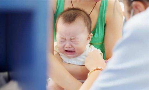 孩子发热什么情况下要去医院,孩子发热莫慌中医有妙方