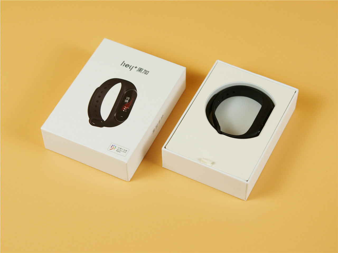 黑加手环只能APP查询监控数据?不存在的,利用天猫精灵语音也行