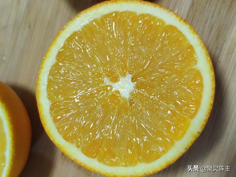 云南褚橙和赣南脐橙区别,褚橙与赣南脐橙哪个好