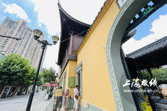 感受闹市中一处静谧之美,感受寺庙那份静谧和肃穆