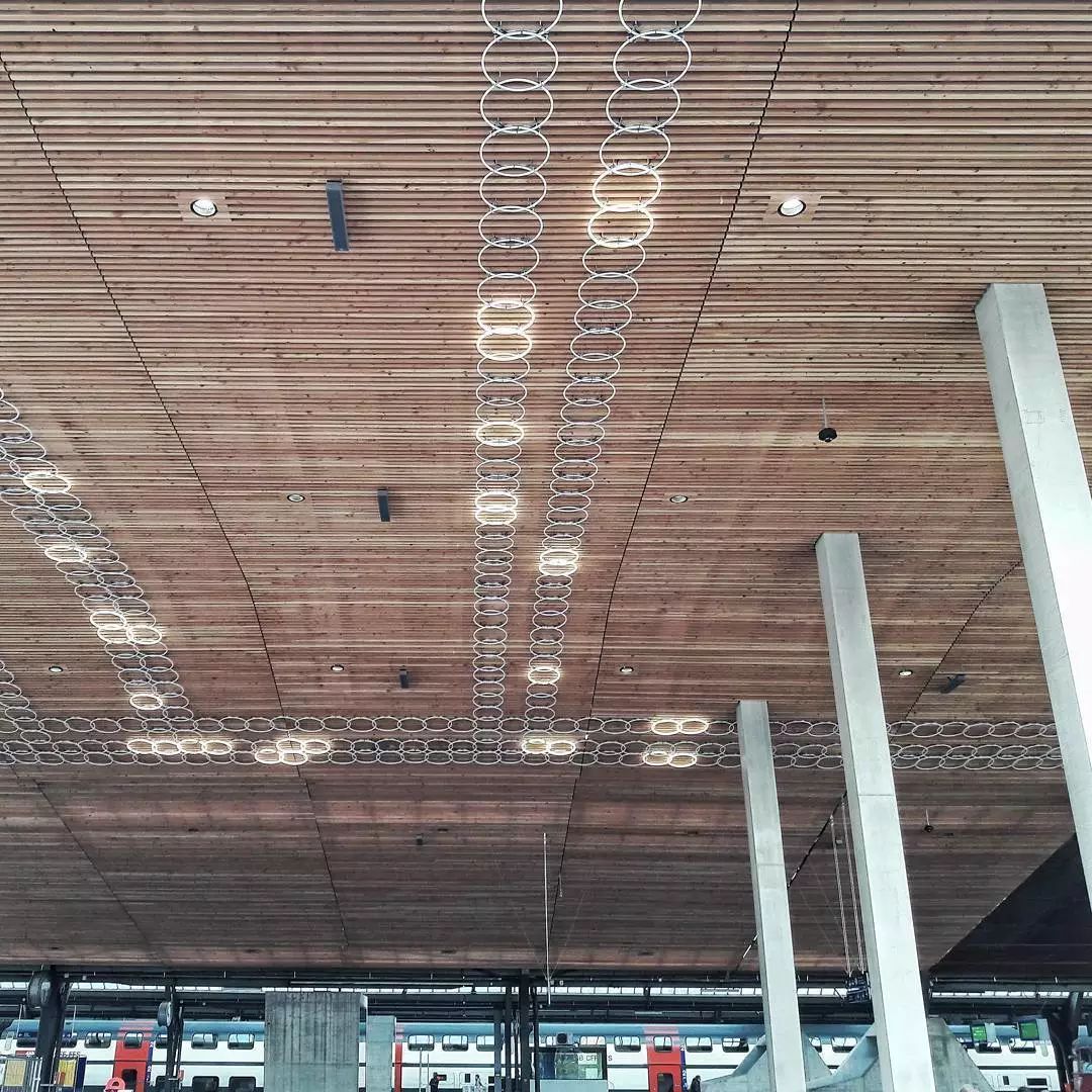 苏黎世是高奢吗,苏黎世很漂亮吗