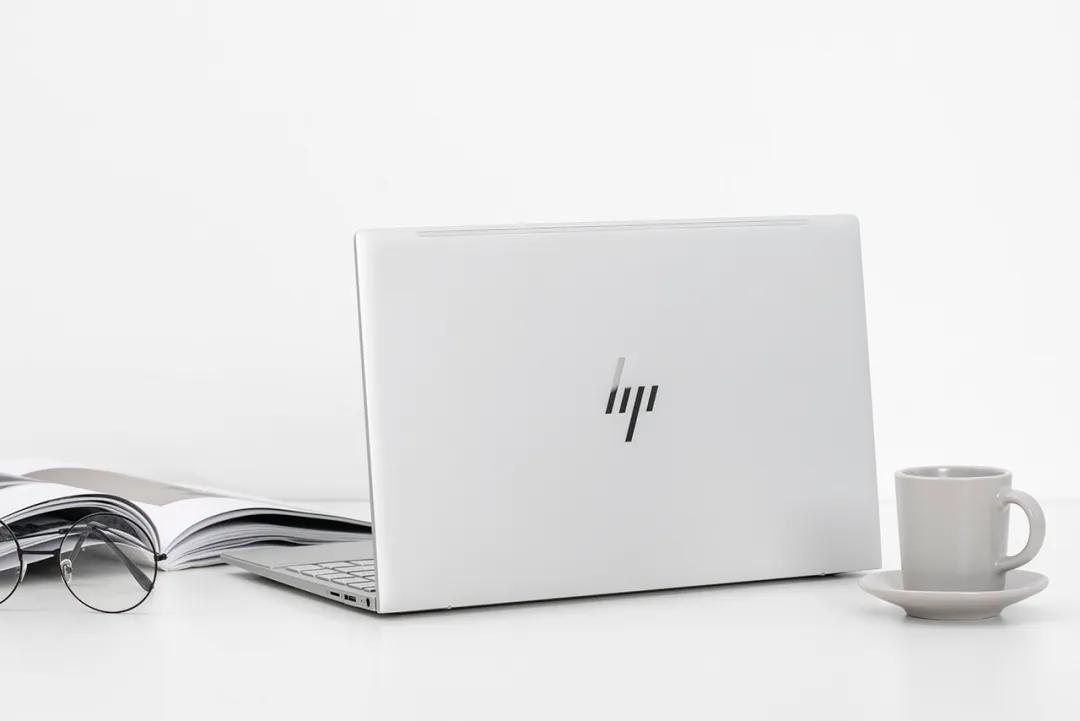 如何批量创造后浪：玩着B站上清华，副业月入一万八