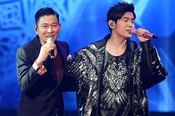 娱乐圈模范夫妻刘德华,刘德华娱乐圈泰斗级的人物