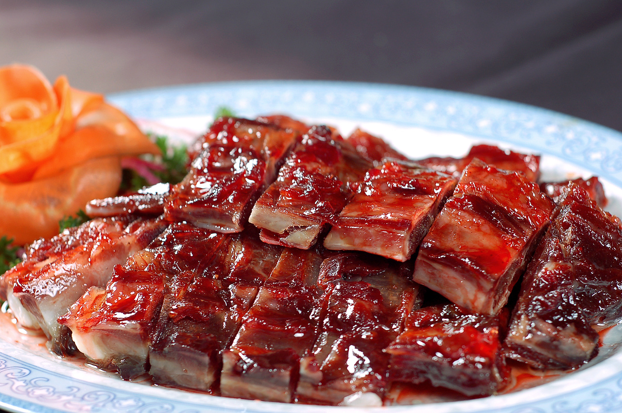 卖不完的卤菜该咋办呢,卤菜卖不完如何回锅