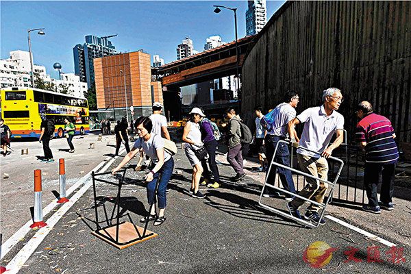 香港一日丨感到无助,或失去希望