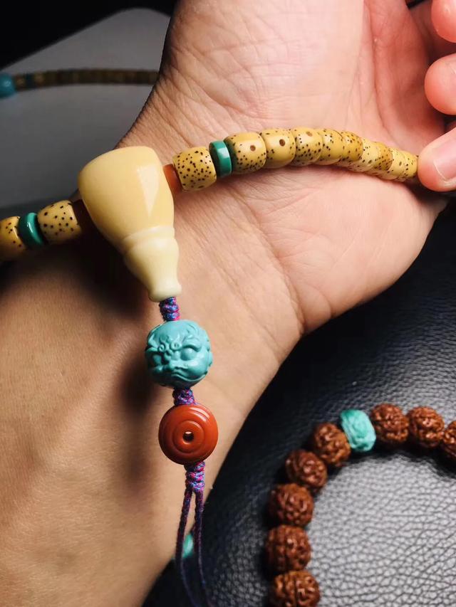 绿松石是中国四大名玉之一,真正的绿松石价格多少一克