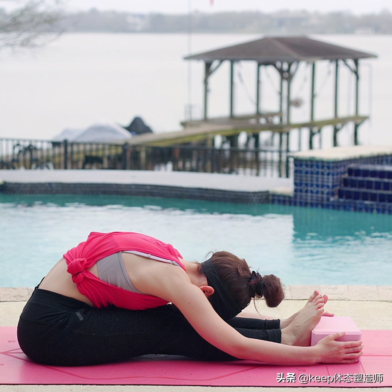 瑜伽开髋至关重要,但是如何舒适劈叉,这些动作你了解吗?