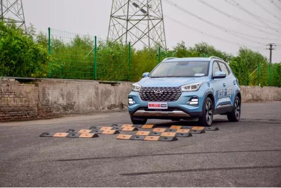 瑞虎5x试驾空间,试驾瑞虎5x最新款