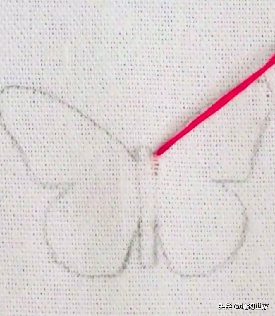 衣服老气?教你7个缝纫技巧改造一下,改后洋气又好看