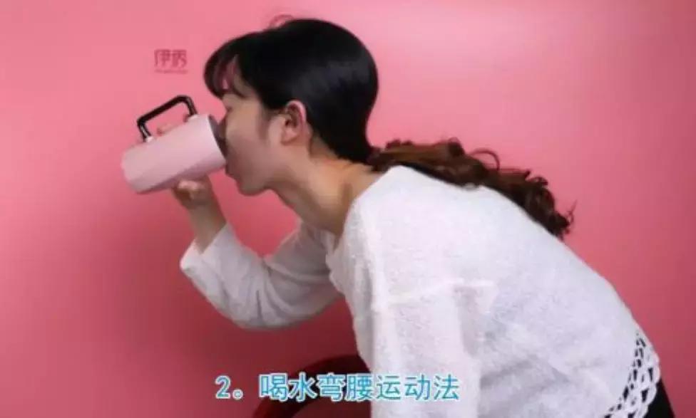 老是打嗝怎么办快速止嗝方法,一直打嗝怎么办快速止嗝方法