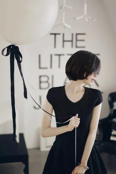 可盐可甜短发女生超a系穿搭,韩系风可盐可甜短发超美造型