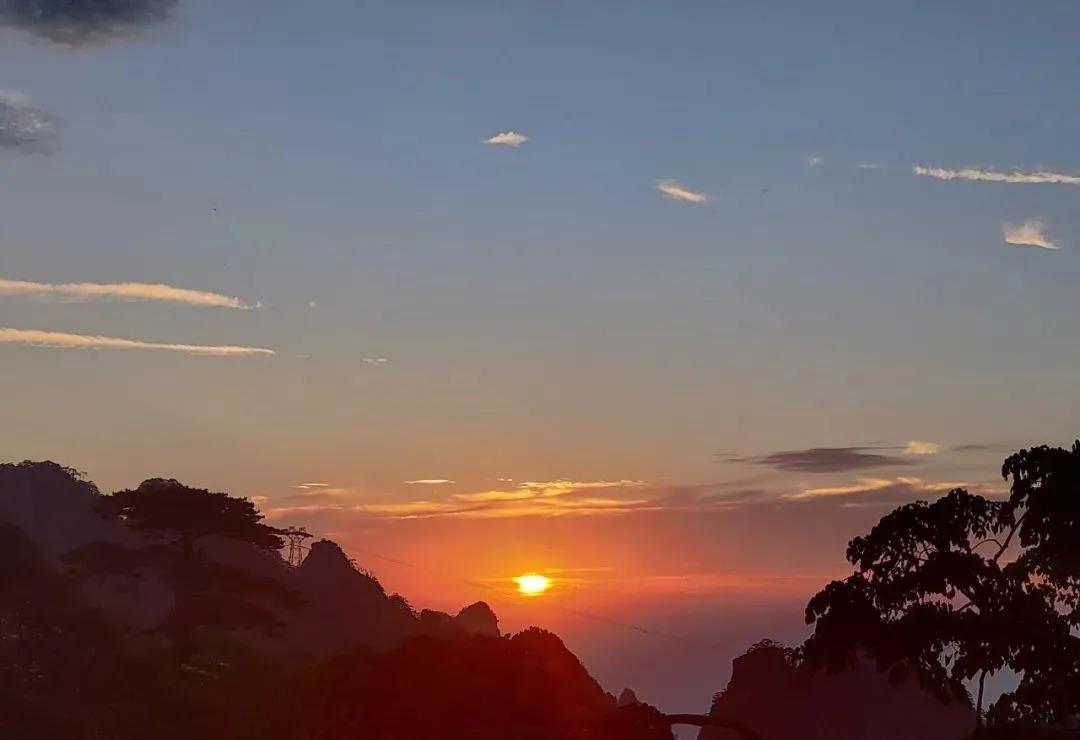 六月，来黄山寻找属于你的快乐星球！