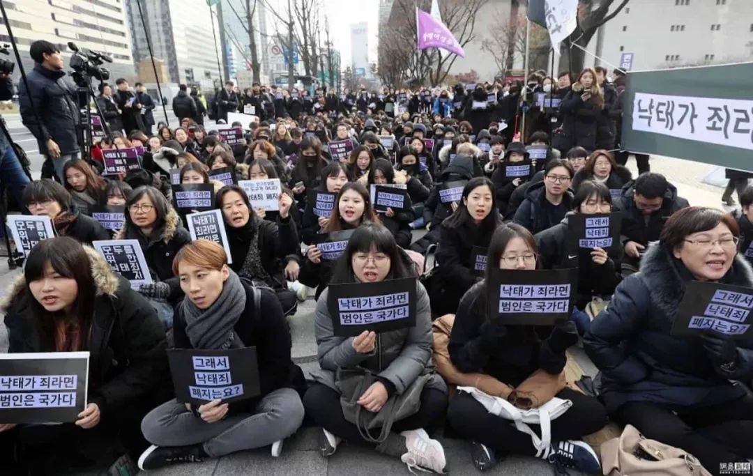 堕胎率最高的年龄段,目前堕胎最高多少次