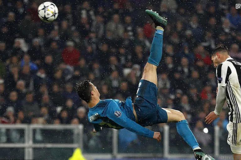 c罗和伊布谁更自律,c罗与伊布