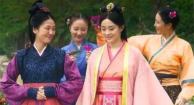 芈月传中芈月分析,芈月传秦王对芈月发脾气