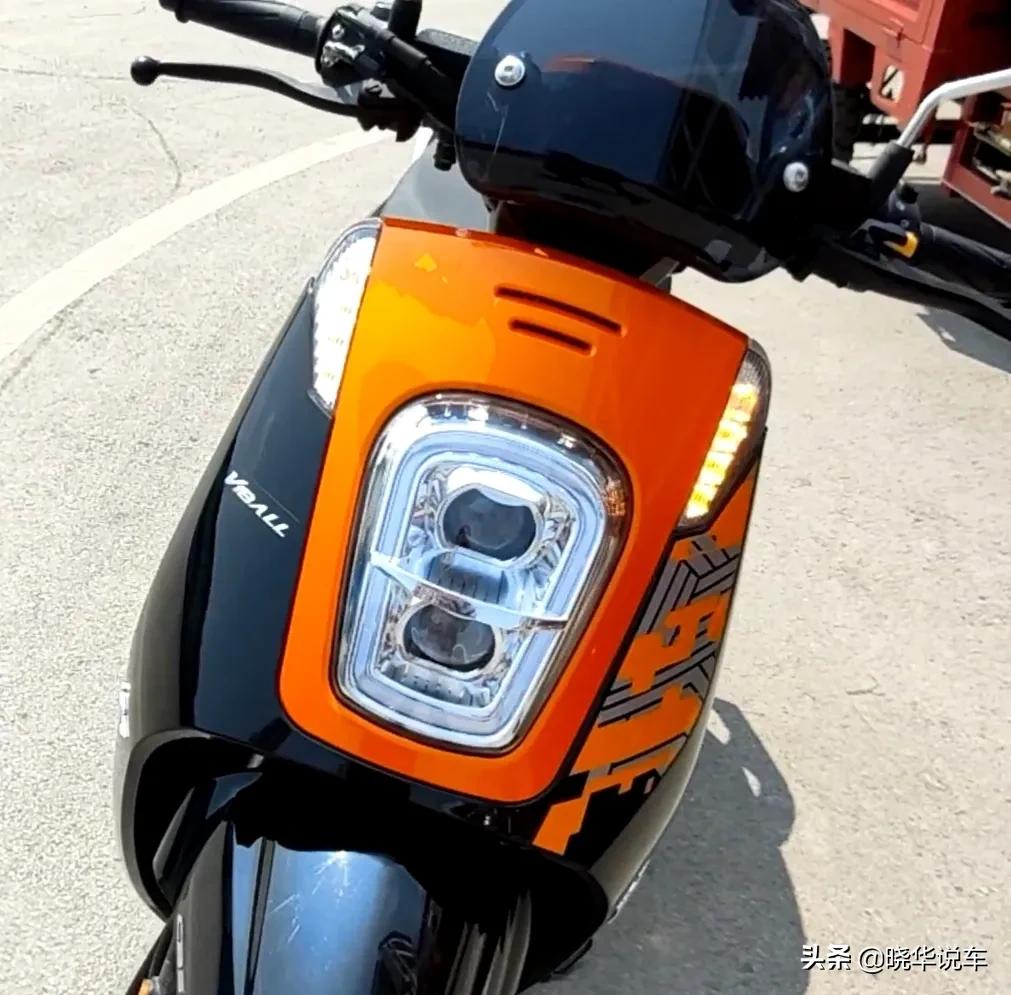 125踏板既有cbs有前后碟刹的车型,新款踏板125前后碟刹版