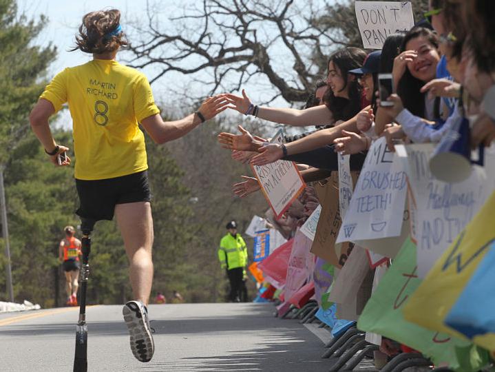 新款波士顿马拉松,跑者顶级殿堂