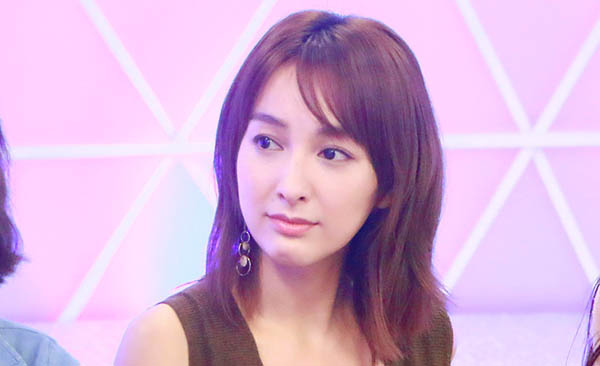 吴昕带货摇摇鞋 (吴昕紫色鞋子)