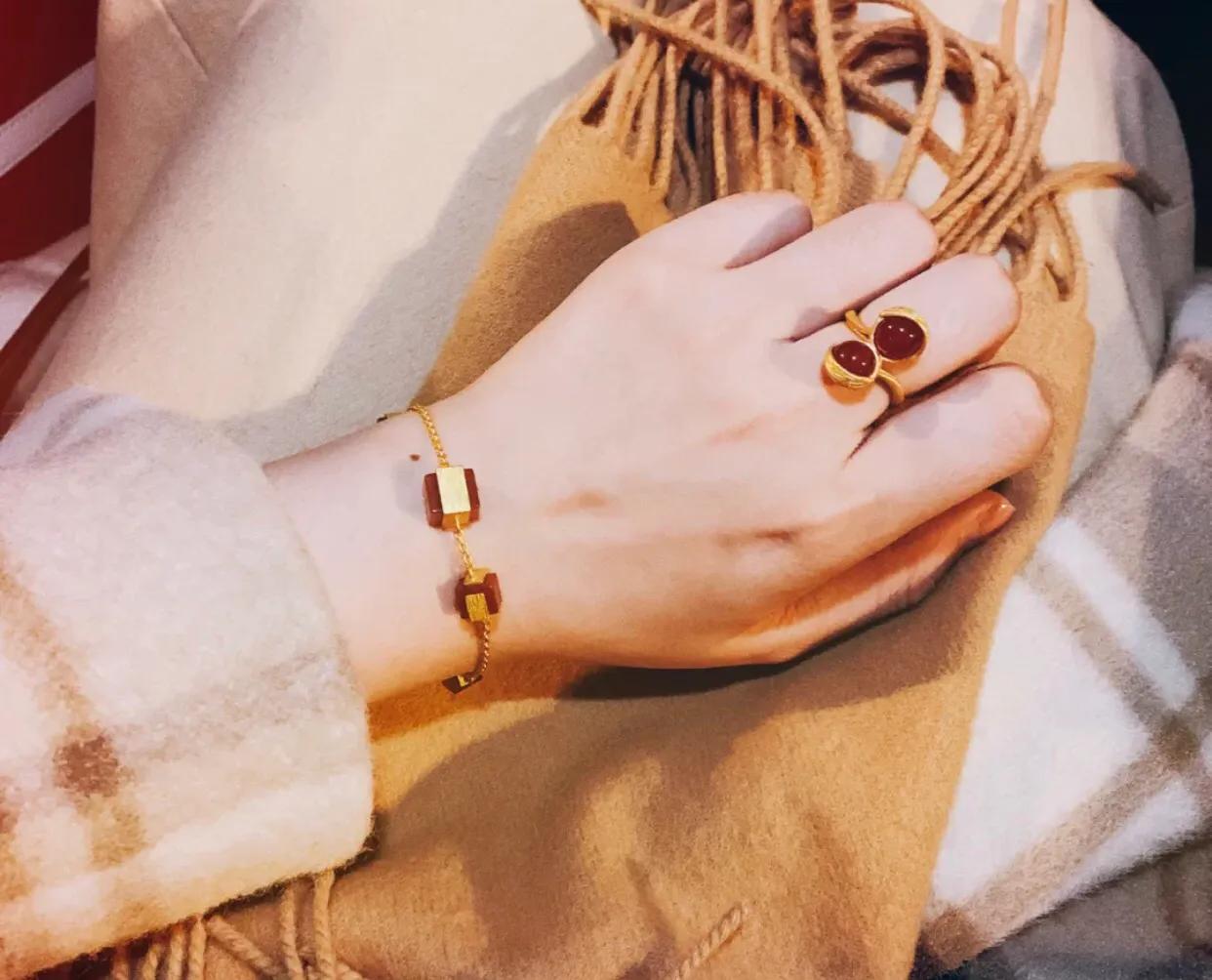 周大福和周生生黄金的区别,周生生和周大福的黄金哪个可靠