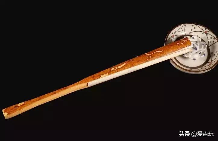 20元和2000元一把的折扇，到底有什么区别？