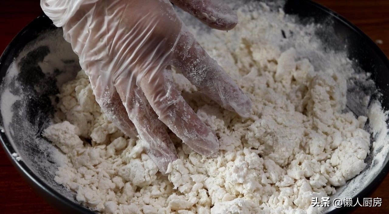 卷菜薄饼怎么做又软又筋道,薄饼面糊怎么和又软又筋道