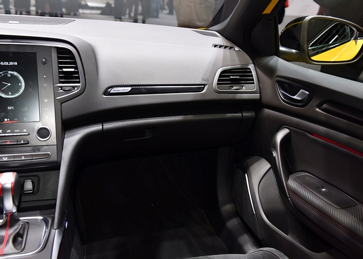 06款雷诺梅甘娜,法系梅甘娜rs