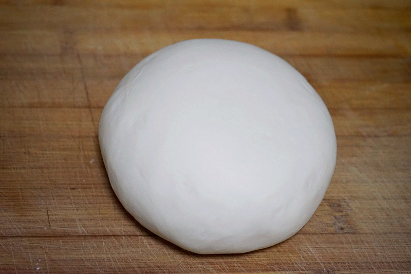 迎头伏学面食,这道全民大爱的酱肉包,配料调味都讲究,一看就会