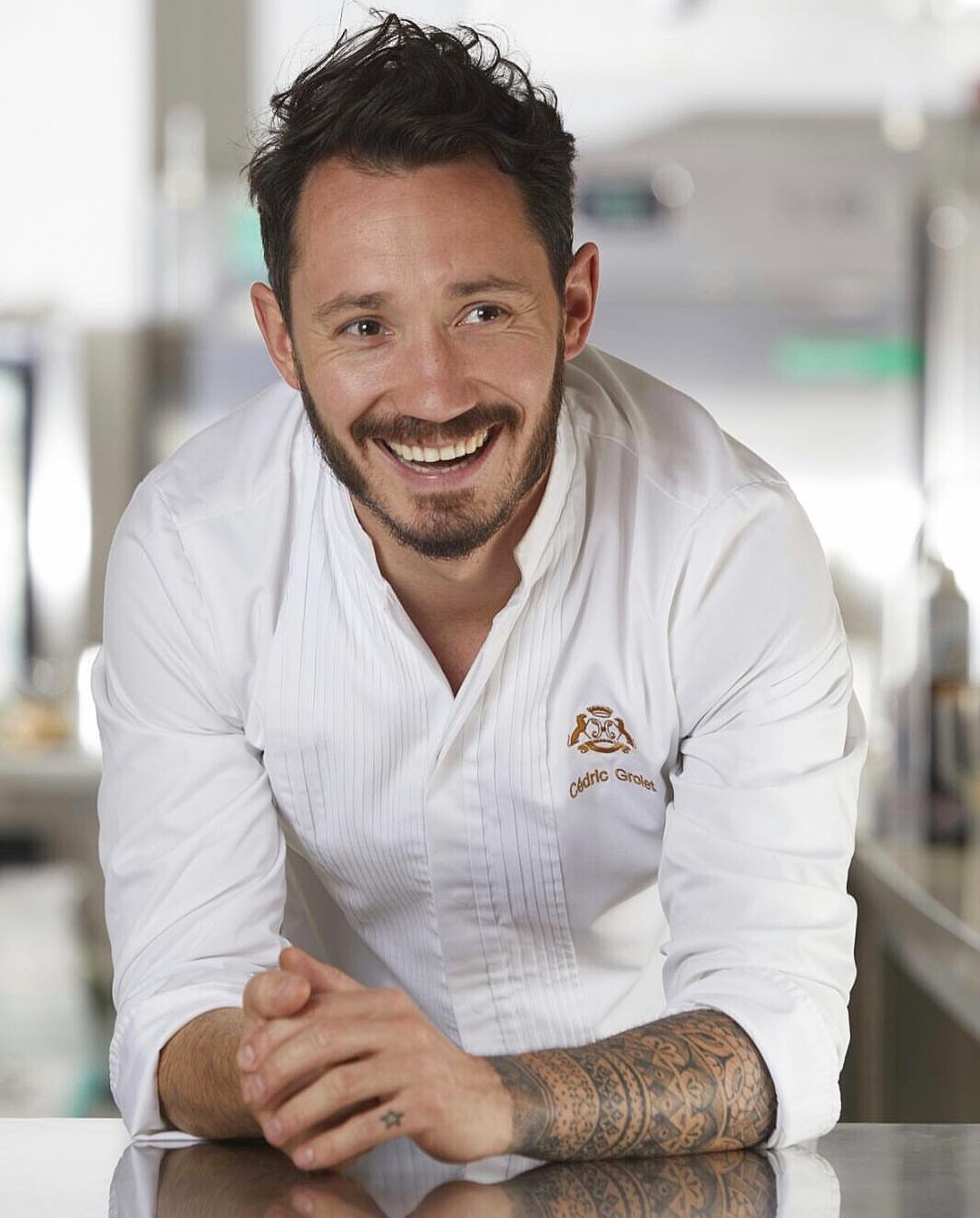 30岁男人开面包店,30岁的男人开店