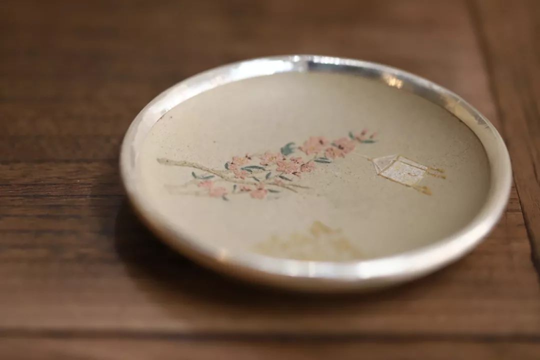 紫砂壶破损哪里修补,破损的紫砂壶是如何修补的