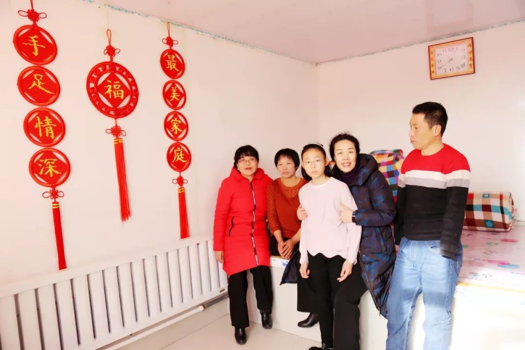 市妇联慰问基层妇联干部,妇联巾帼慰问活动