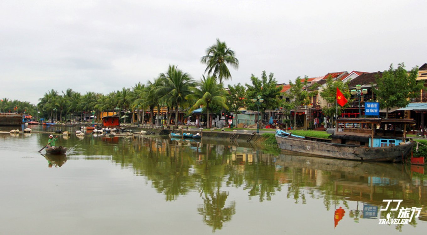 形容一个邮轮很豪华很大怎么说,不动声色可以形容美景吗