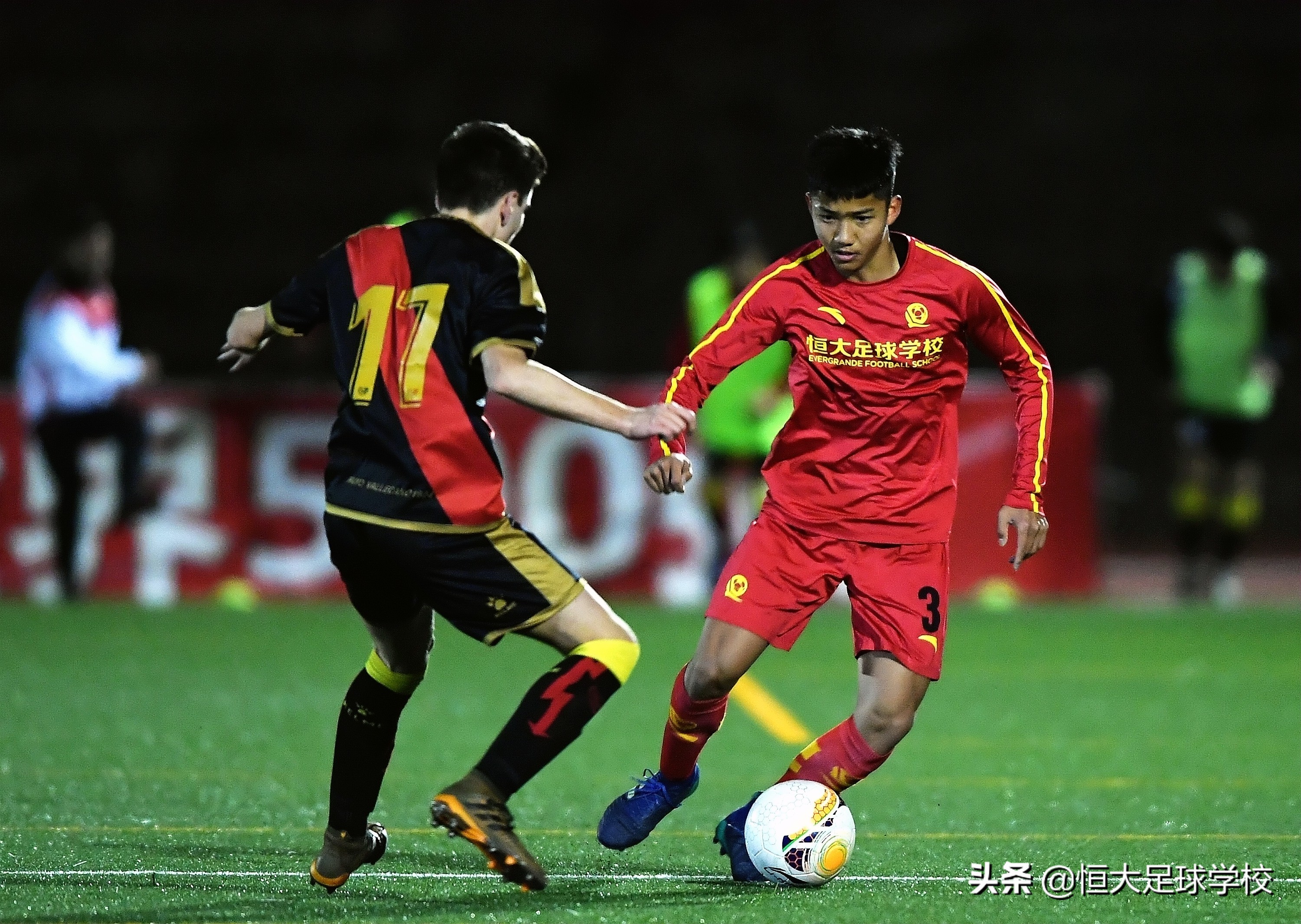 马德里足球世界杯对巴拉多利德,2019恒大马德里足球冠军赛