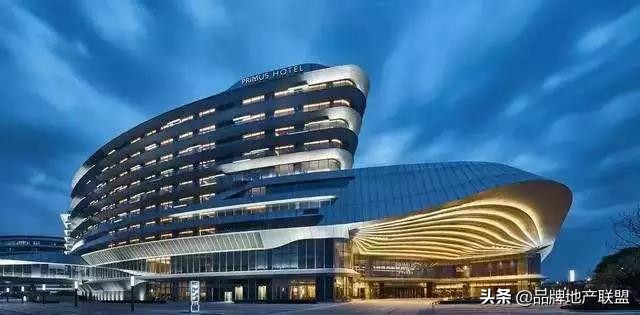 绿地全球贸易港项目一期,绿地进口博览会