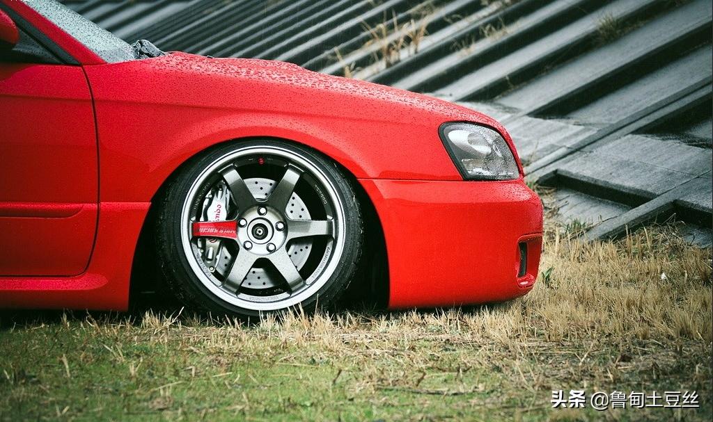 斯巴鲁力狮改装姿态案例,斯巴鲁力狮10款改装案例