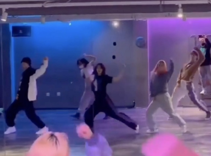 章子怡小苹果夺冠视频,章子怡小苹果跳舞完整视频