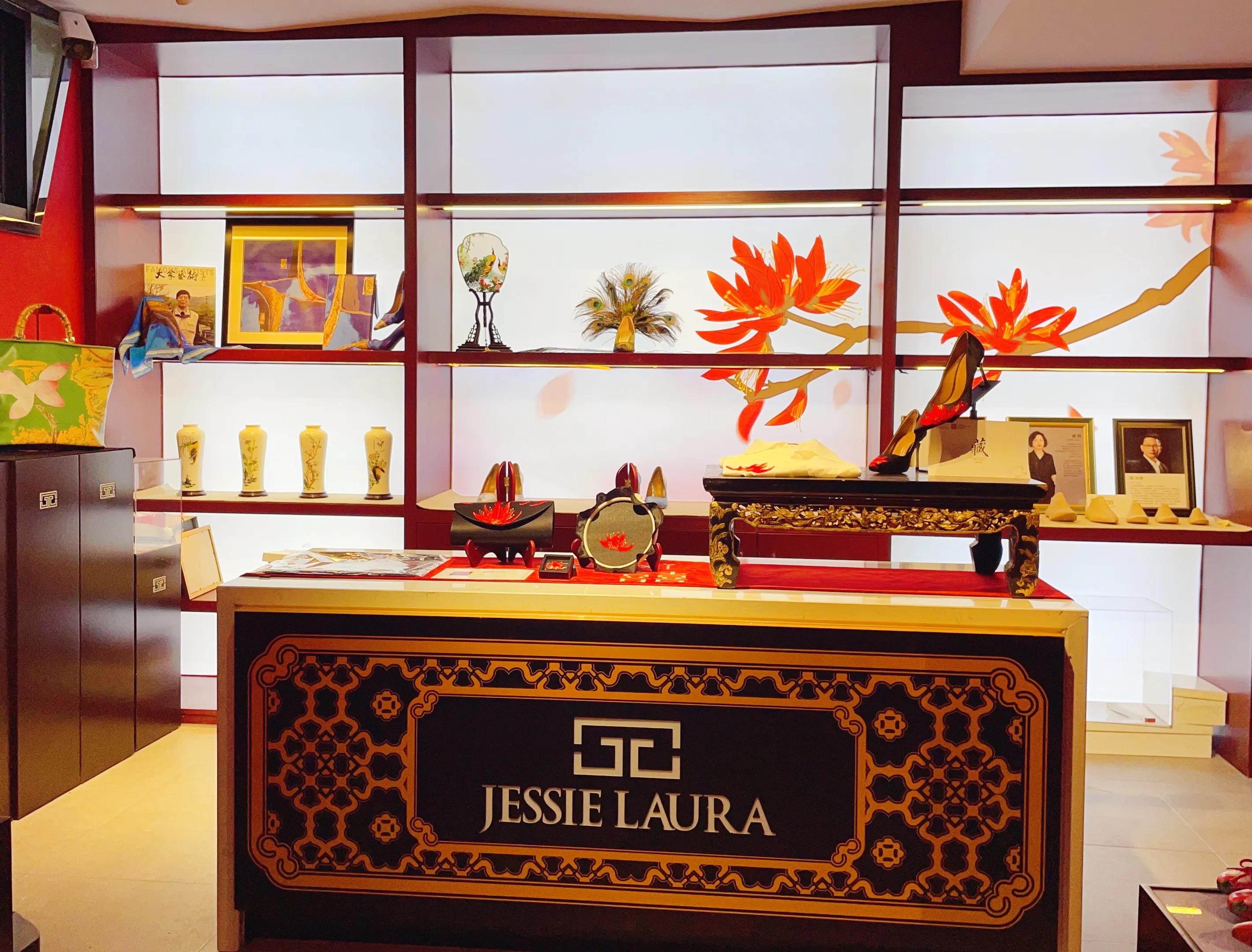 刺桐花开巨型雕塑,静待刺桐花开全文