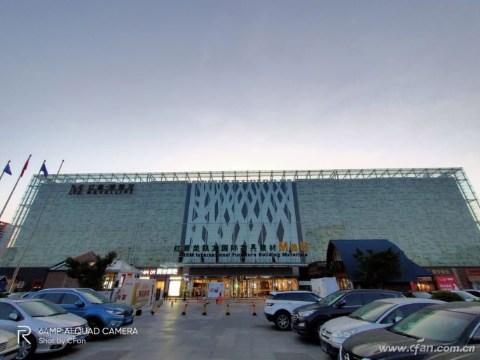 realmeX2评测:普及6400万鹰眼四摄的急先锋