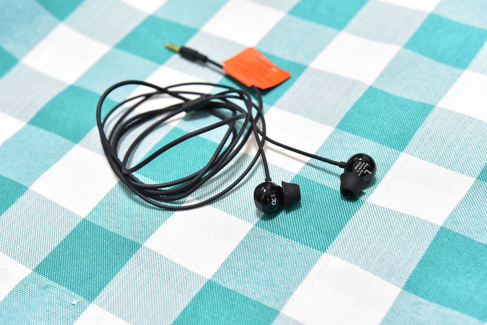 森海与拜亚谁的低频好,森海塞尔cx300和cx300ii