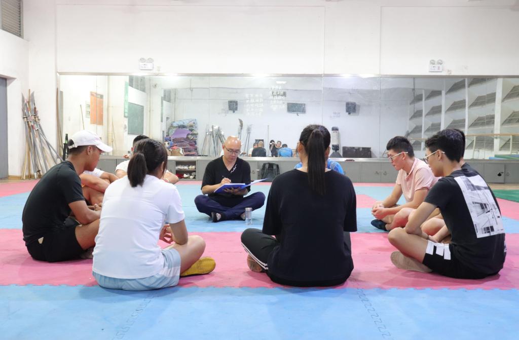 揭秘!海马竟是鱼类!上课磨锤子!直击湖北超火爆的开学第一课