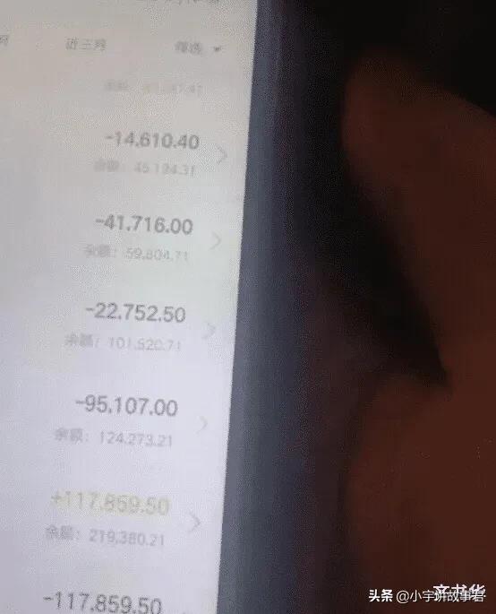 到底有没有四个肾的人,你知道四个肾的人多苦恼吗