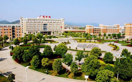 2020年这些大学升本改名了!录取分数线有可能发生重大变化,收藏