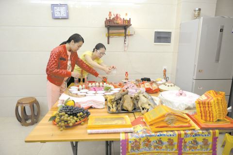 出花园成人礼由来,出花园成人礼介绍