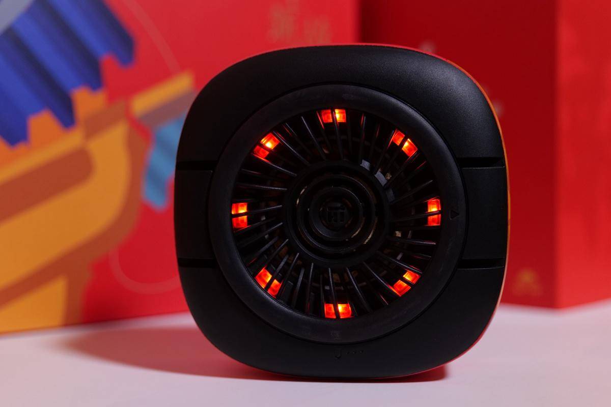 故宫左点小艾智能艾灸礼盒：融入热潮文化，随行理疗远离亚健康