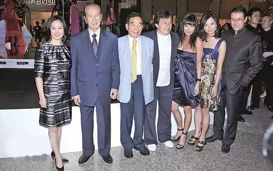 有钱有闲风华绝代,有钱有闲有美貌