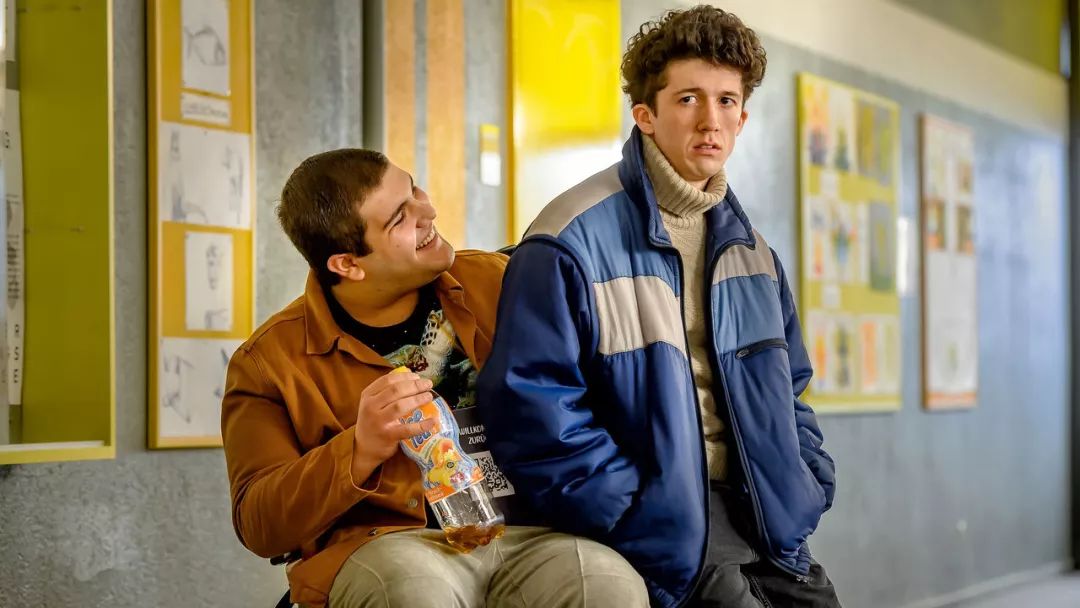 绝命毒师青少年,绝命毒师青少年完整版