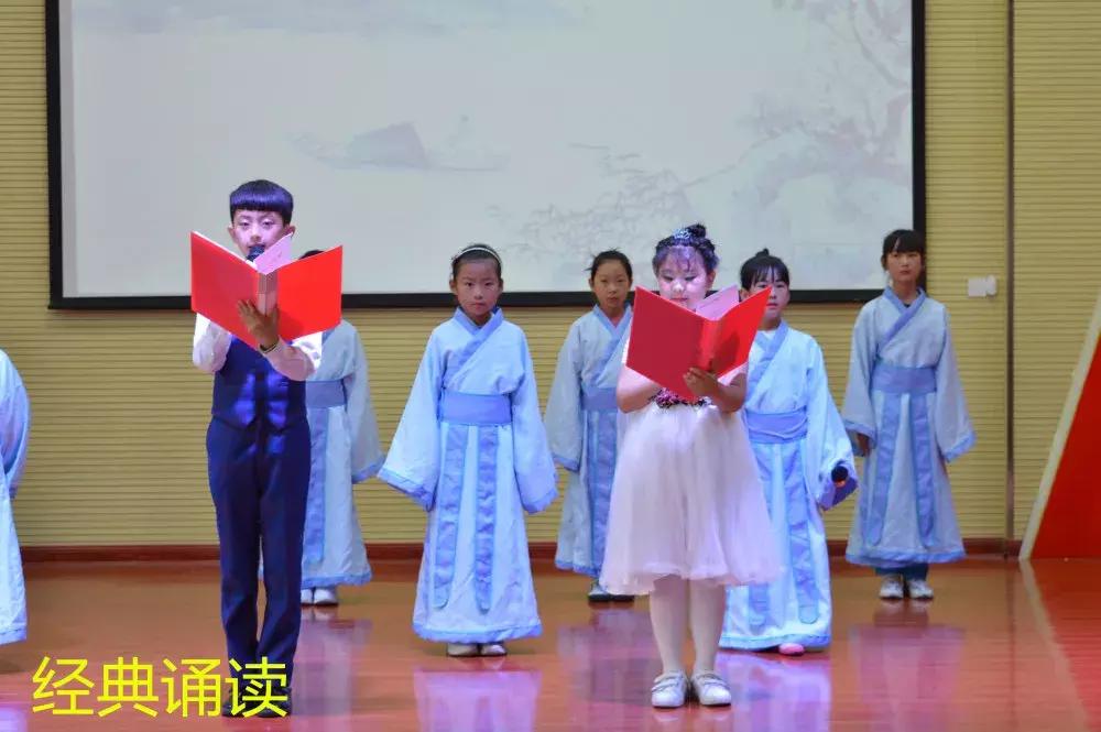 小学未成年思想道德建设活动方案,未成年人思想道德建设幼儿园教案